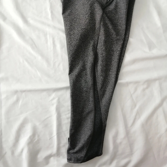 Lululemon Train Times 17" Crop High Rise Leggings Heathered Gray with Mesh 4 - Picture 7 of 16